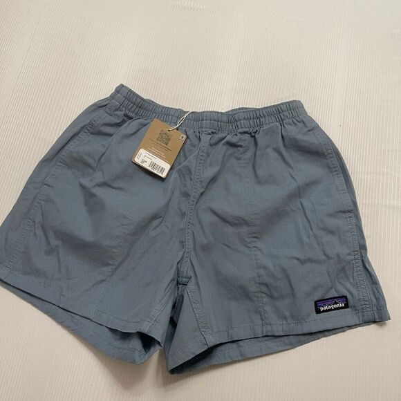 Patagonia Pants - NWT Patagonia Women’s Funhoggers Shorts 4” Light Plume Grey Shorts Size XS New